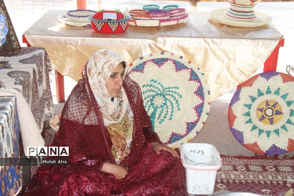 برگزاری جشنواره سنتی محلی در دبستان امام حسین(ع) شهرستان بهبهان