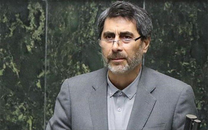 انتقاد یک نماینده از عملکرد نهادهای فرهنگی؛ حسینی: بودجه نهادهای فرهنگی به آموزش‌و‌پرورش اختصاص یابد