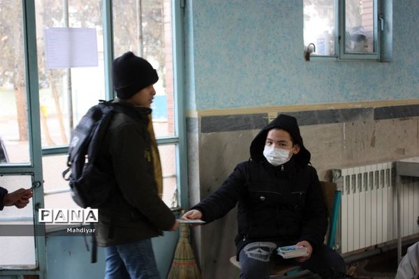 برگزاری زیارت عاشورا و عزاداری به‌مناسبت سالروز رحلت حضرت زینب (س)