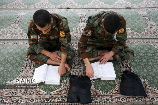 آئین معنوی اعتکاف در دانشگاه افسری امام علی(ع)