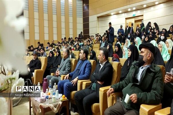 یادواره شهدای فرهنگیان و دانش‌آموزی آموزش و پرورش اسلامشهر