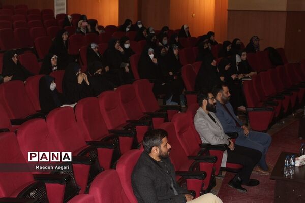 نشست دانش‌آموزی «خوشه پروین» درقم