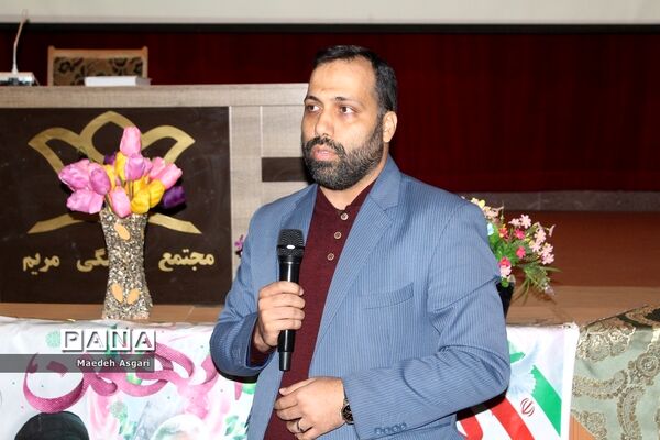 نشست دانش‌آموزی «خوشه پروین» درقم