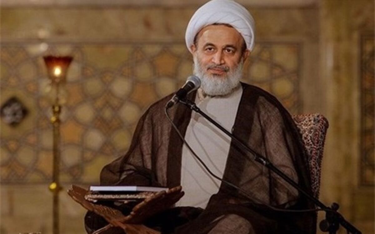 تشکر و قدردانی حجت‌الاسلام پناهیان از آموزش و پرورش به دلیل برگزاری  اردوی زیارتی