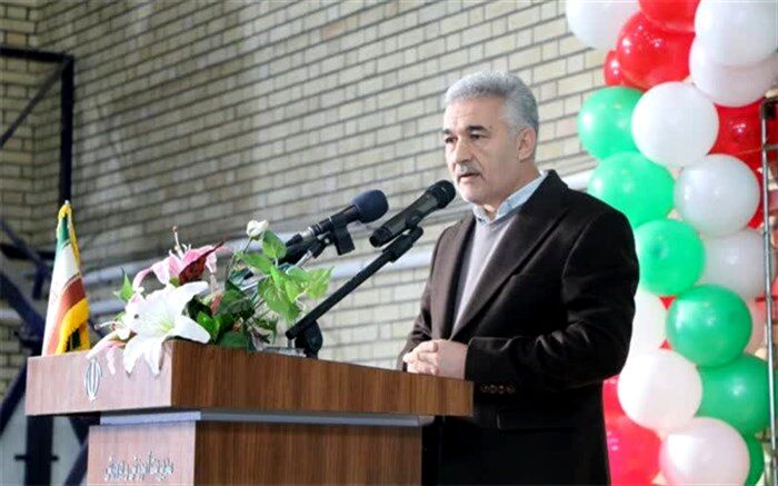 تشکیل و فعالیت گروه های جهادی دانش آموزی یک نکته مثبت درخدمت رسانی به مردم زلزله زده خوی است