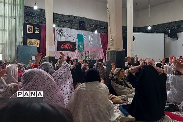اعتکاف بیش از ۲۸۰دانش‌آموز دختر در مسجد امام رضا (ع)