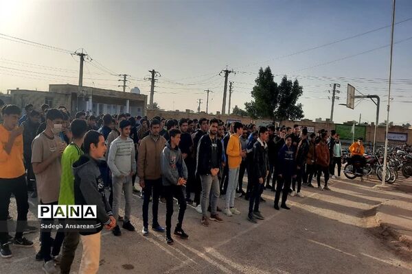 گرامیداشت ایام دهه مبارکه فجر انقلاب اسلامی توسط تشکیلات پیشتازان آموزشگاه  شهید ممبینی شادگان
