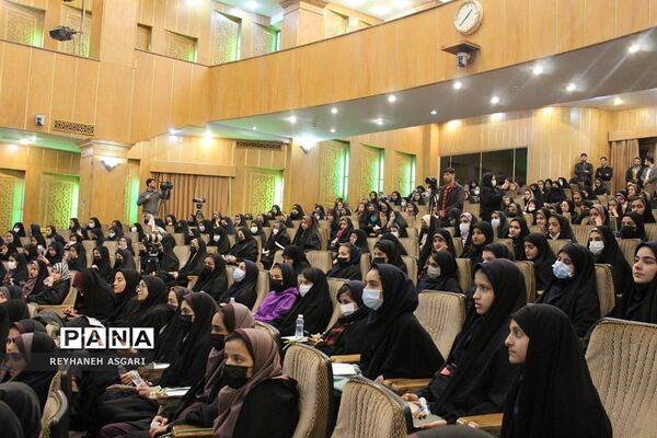 مراسم بدرقه اردوی «زیارت‌‌اولی‌ها» به مقصد مشهد مقدس