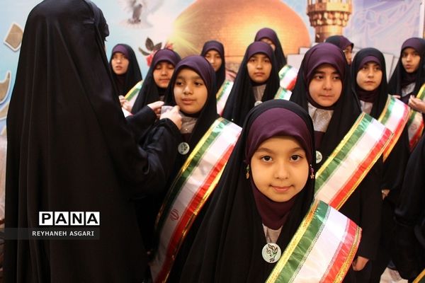 مراسم بدرقه اردوی «زیارت‌‌اولی‌ها» به مقصد مشهد مقدس