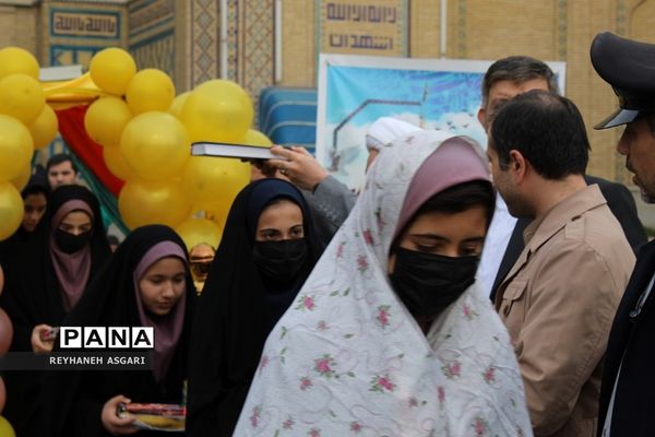 مراسم بدرقه اردوی «زیارت‌‌اولی‌ها» به مقصد مشهد مقدس