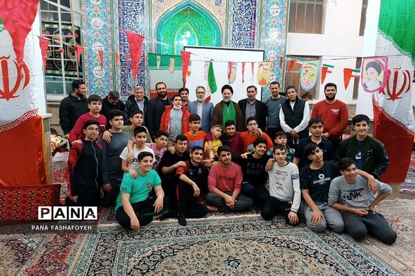 برگزاری اعتکاف ویژه دانش‌آموزان پسر فشافویه