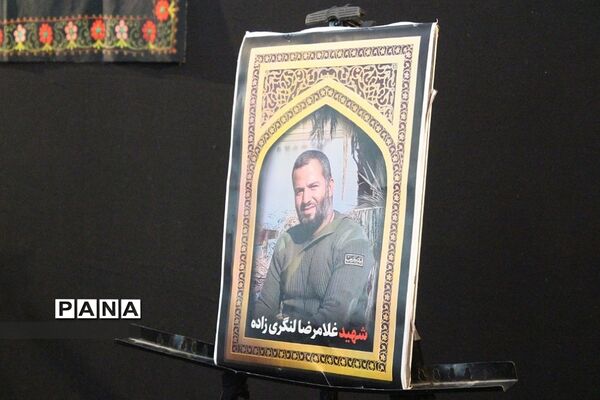 اعتکاف دانش‌آموزان پسر در بهارستان دو