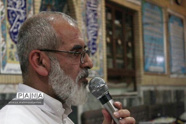 مراسم معنوی اعتکاف در گلوگاه