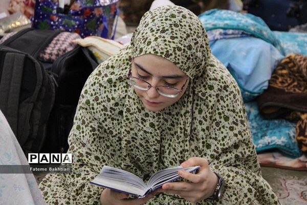 آخرین روز اعتکاف دانش‌آموزی دختران در ناحیه یک شهرری