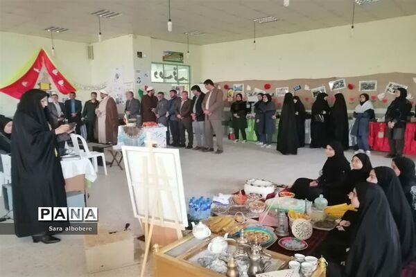 افتتاح نمایشگاه مدرسه انقلاب در شادگان