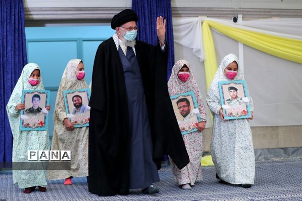 روایت جشن فرشته‌های اصفهانی و دیدارشان با مقام معظم رهبری