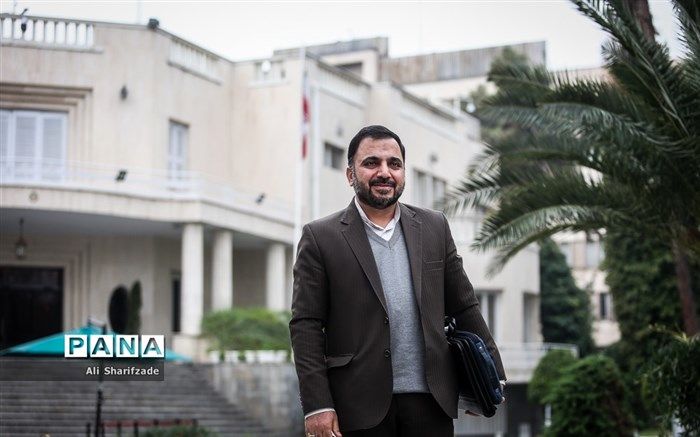 امکان برقراری تماس تصویری با خارج از کشور از طریق پلتفرم‌های داخلی فراهم است