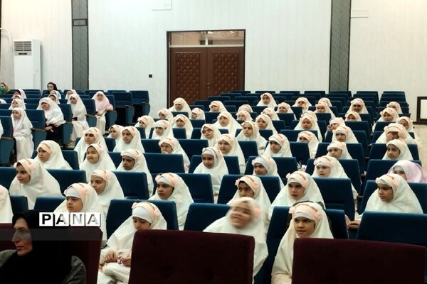برگزاری مراسم معنوی و پرنشاط جشن تکلیف در منطقه کهریزک