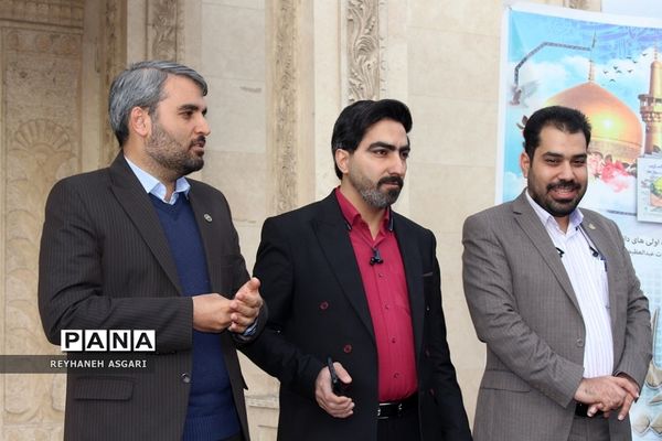 بدرقه دانش‌‌آموزان دختر زیارت‌ اولی شهرستان‌های تهران به سفر مشهد مقدس