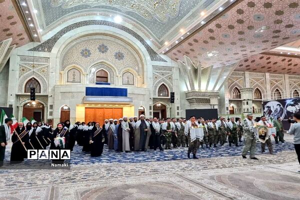 تجدید میثاق امام جمعه و فرماندار شهرستان کاشان با آرمان‌های حضرت امام خمینی (ره)