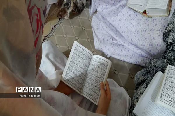 اعتکاف دانش‌آموزی در بوشهر