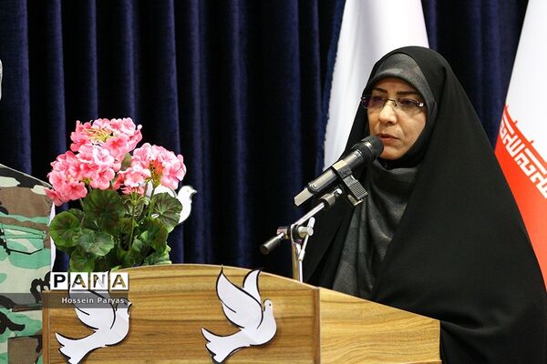 جشن بزرگ «نونهالان گام دوم انقلاب اسلامی»