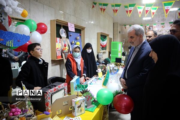 جشن بزرگ «نونهالان گام دوم انقلاب اسلامی»