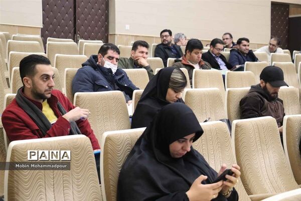 نشست مطبوعاتی رئیس سازمان جهاد کشاورزی آذربایجان شرقی