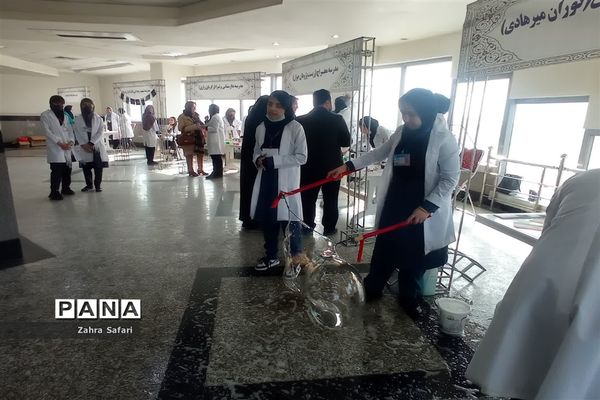 نمایشگاه علمی پژوهشی با مشارکت مدارس منطقه چهاردانگه