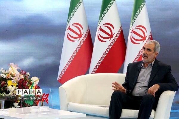 نمایشگاه تبیین دستاوردها و پیشرفت‌های انقلاب اسلامی