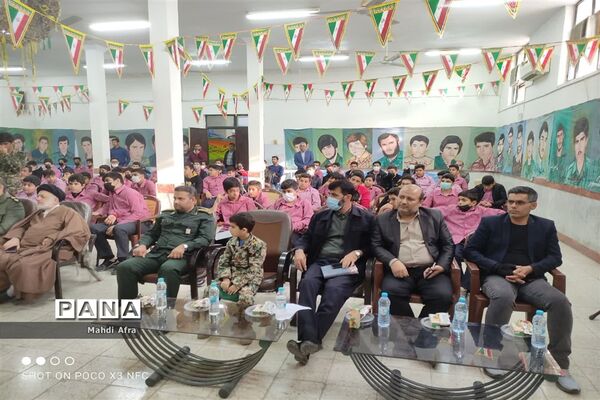 مراسم معنوی لاله‌های روشن در دبیرستان شهیدان نحوی شهرستان بهبهان