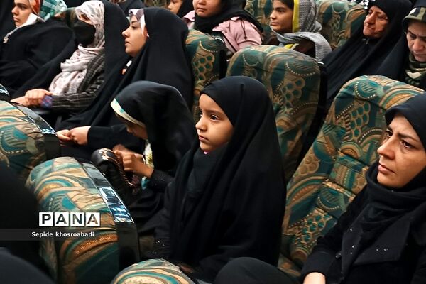 برگزاری نشست امور بانوان و خانواده در کانون فرهنگی پاکدشت