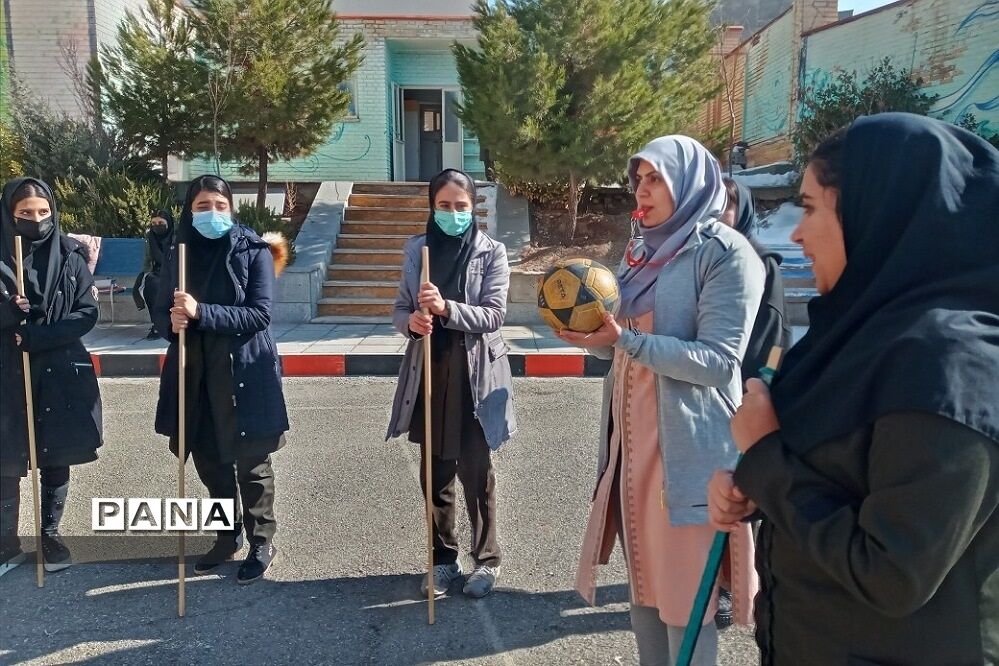 برگزاری المپیاد ورزشی ویژه دهه فجر در هنرستان مبتکران رودهن