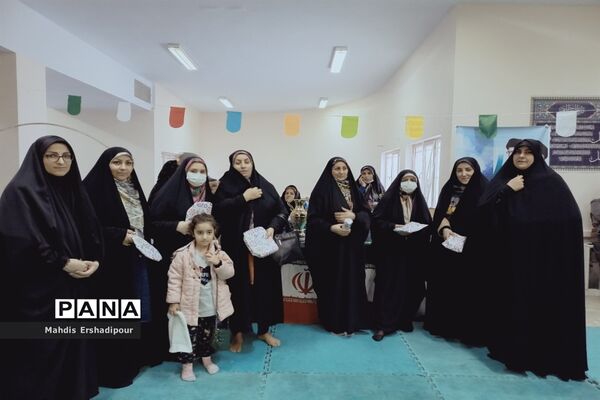 برگزاری مسابقات ورزشی به مناسبت دهه فجر در ورزشگاه شهرک شهید درخشان