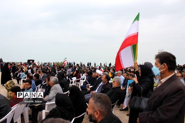 همایش پیاده‌روی خانوادگی صبح و نشاط در بوشهر