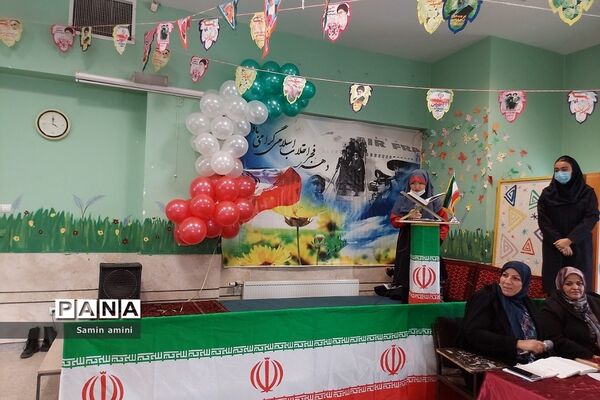 جشن انقلاب و دهه فجر در مدرسه حضرت زینب(س) رودهن