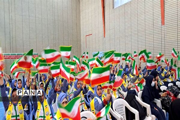 برگزاری همایش بزرگ استانی یاوران انقلاب در  اصفهان-1