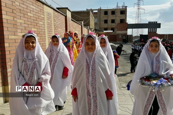 جشن یاوران انقلاب در مدرسه کمیساریا ۲۰۲۰ پاکدشت
