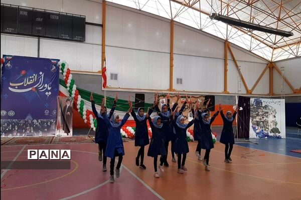 مراسم یاوران انقلاب دختران ناحیه ۷ مشهد