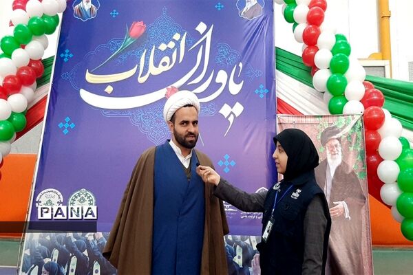 مراسم یاوران انقلاب دختران ناحیه ۷ مشهد