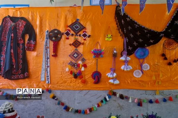 گرامیداشت ایامالله دهه فجر در بزمان