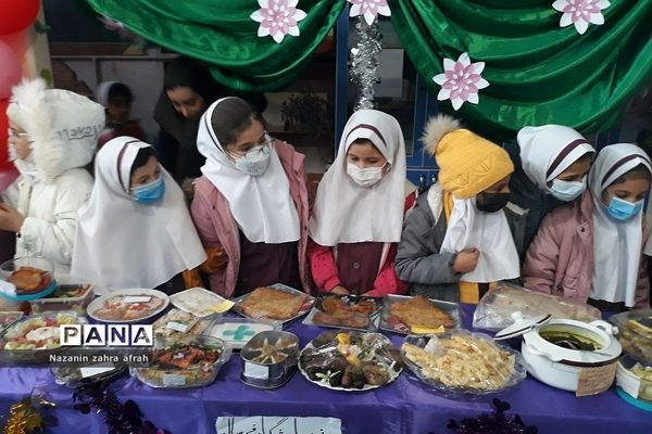 برگزاری جشنواره فجر و سلامت در دبستان حضرت زهرا(س) ۲ رودهن
