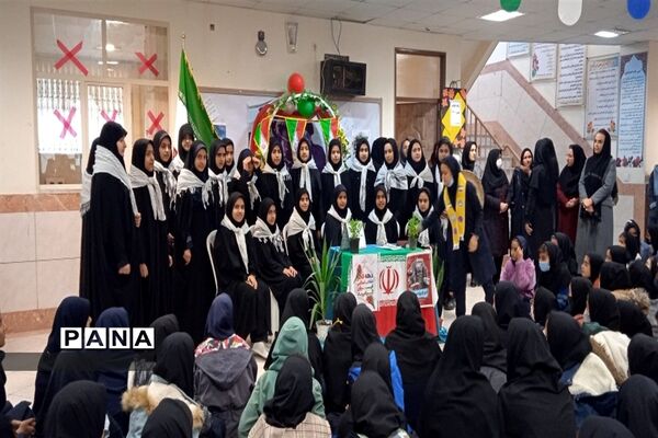 جشن انقلاب در مدارس شهرستان کاشمر