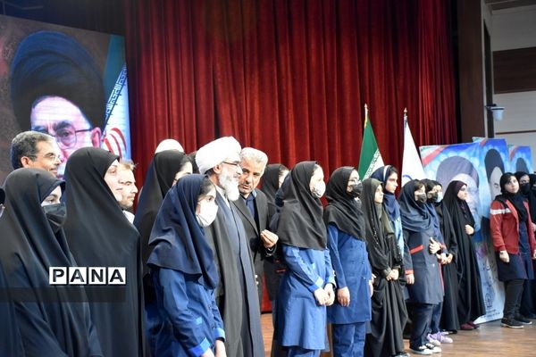 همایش دختران فاطمی رهروان زینبی در بوشهر