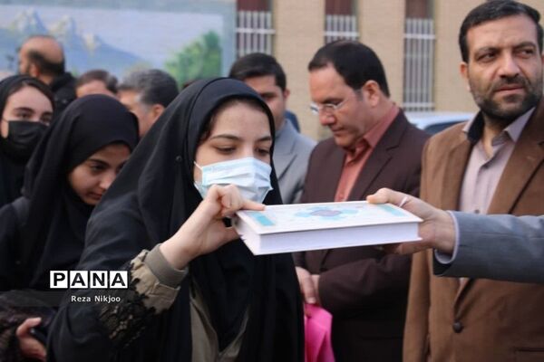 دانش‌آموزان بهارستانی راهی کربلای ایران شدند