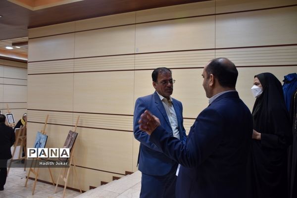 نمایشگاه  دختران فاطمی رهروان زینبی در بوشهر