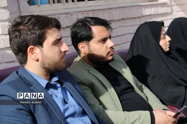 مراسم باشکوه یاوران انقلاب در بهارستان یک