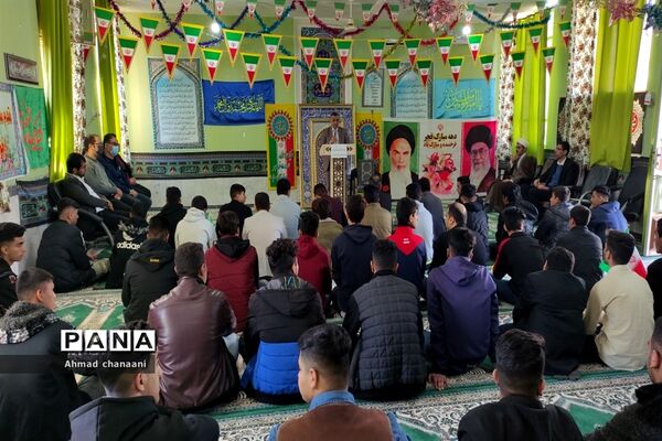 جشن پیروزی انقلاب اسلامی در مدارس کارون