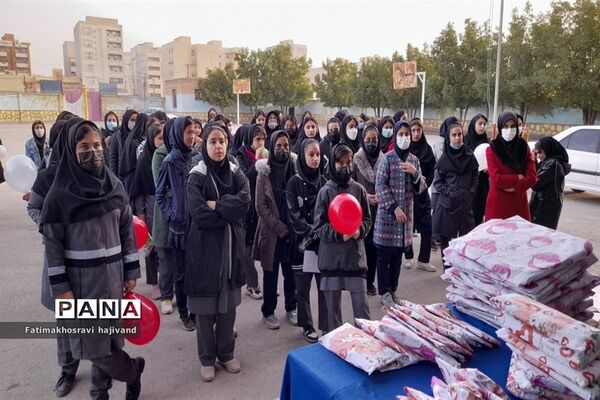 گرامیداشت دهه فجر در دبیرستان صداقت ناحیه ۲ اهواز