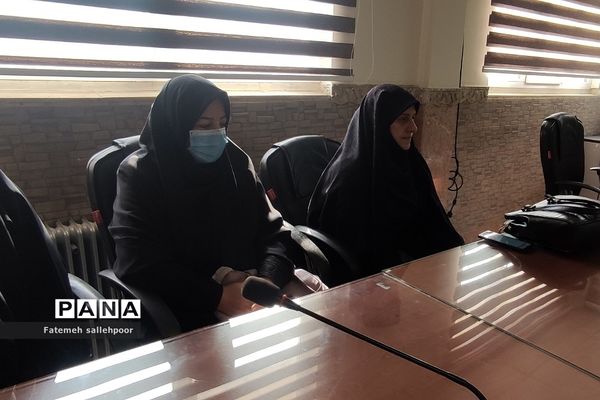 مراسم هم‌اندیشی مسابقات قرآنی در اداره آموزش و پرورش شهرستان قرچک